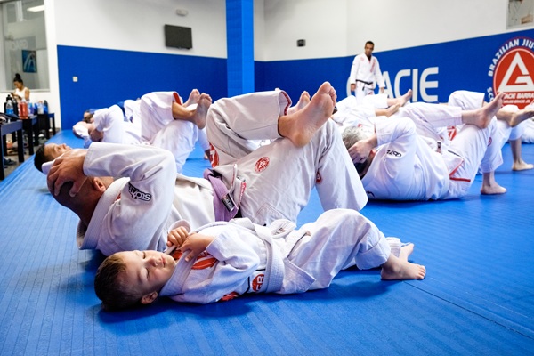 Gracie jiu jitsu near me Santa Ana California