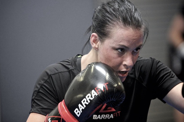 Women's kickboxing Santa Ana California Women's kickboxing Santa Ana California