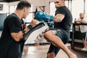 Beginner kickboxing classes near me Santa Ana California
