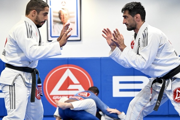 Beginner self defense classes near me Santa Ana California