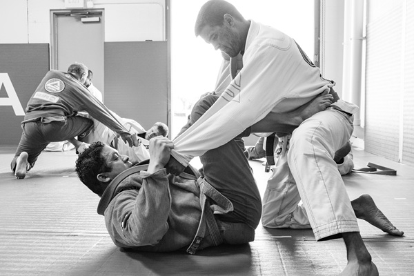 Self defense classes for beginners near me Santa Ana California