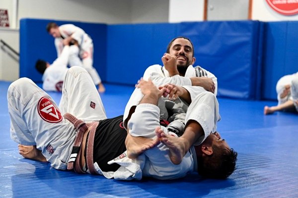 BJJ classes in Santa Ana, CA: Start rolling today 
