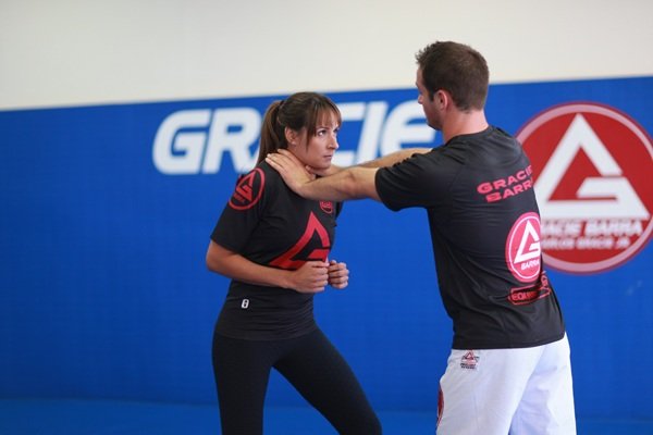 Discover real-world self-defense training just minutes from Tustin at Gracie Barra Santa Ana | Phone: +1 (714) 925-9393