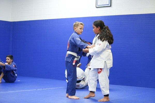 Gracie Barra Santa Ana: Confidence based self-defense school for children in Tustin, CA | Phone: +1 (714) 925-9393