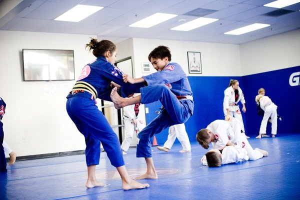 Gracie Barra Santa Ana: Help your child develop self-confidence with self-defense classes near Tustin, CA | Phone: +1 (714) 925-9393