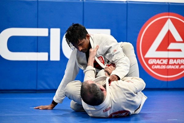 Gracie Barra Santa Ana: The leading jiu-jitsu academy near Orange, CA | Phone: +1 (714) 925-9393 Gracie Barra Santa Ana: The leading jiu-jitsu academy near Orange, CA | Phone: +1 (714) 925-9393