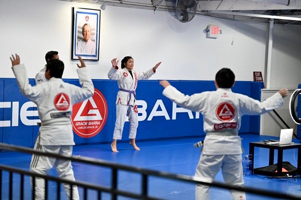 Gracie Barra Santa Ana: How much physical fitness can you gain from jiu jitsu for adults | Phone: +1 (714) 925-9393