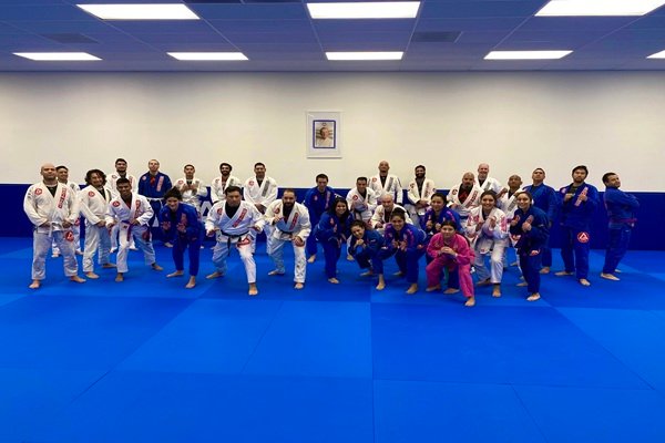 Gracie Barra Santa Ana: Where do the most dedicated jiu jitsu athletes in Santa Ana CA train | Phone: +1 (714) 925-9393