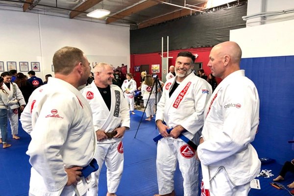 Gracie Barra Santa Ana: Who offers the premier self-defense training for adults in Southern California | Phone: +1 (714) 925-9393 Gracie Barra Santa Ana: Who offers the premier self-defense training for adults in Southern California | Phone: +1 (714) 925-9393