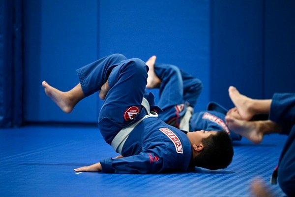 Gracie Barra Santa Ana: Where to find kids activities that promote healthy lifestyle habits | Phone: +1 (714) 925-9393