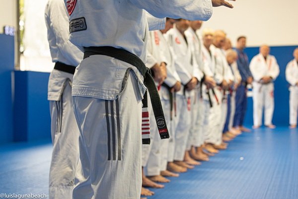 Gracie Barra Santa Ana: Why is training with a Gi important for your technical development | Phone: +1 (714) 925-9393