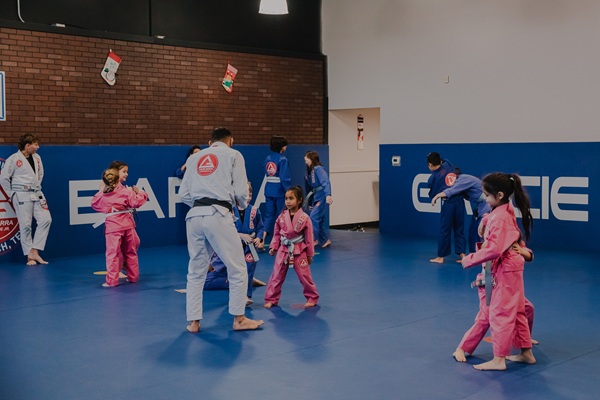 Gracie Barra Santa Ana: How much emotional resilience can kids develop through jiu jitsu | Phone: +1 (714) 925-9393
