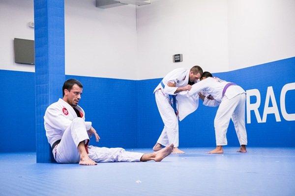 Gracie Barra Santa Ana: What is the best self defense option for adults in California | Phone: +1 (714) 925-9393