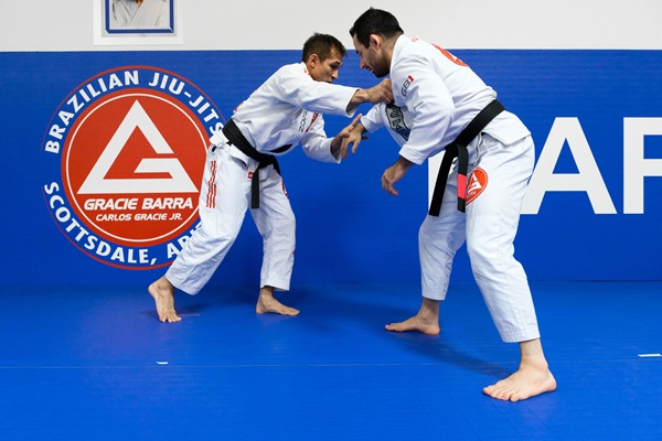Gracie Barra Santa Ana: Why jiu jitsu is recommended for self defense and fitness | Phone: +1 (714) 925-9393