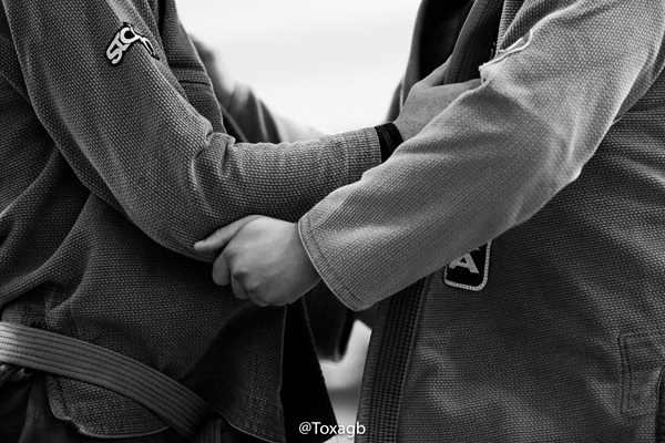 Gracie Barra Santa Ana: Where Can Adults Train for Fitness and Self Defense in California | Phone: +1 (714) 925-9393